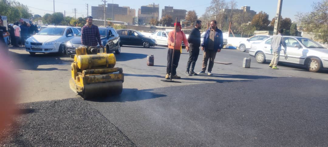 نصب چندین ردیف سرعت‌کاه در نقاط مختلف شهر از سوی مدیریت شهری احمدآبادمستوفی